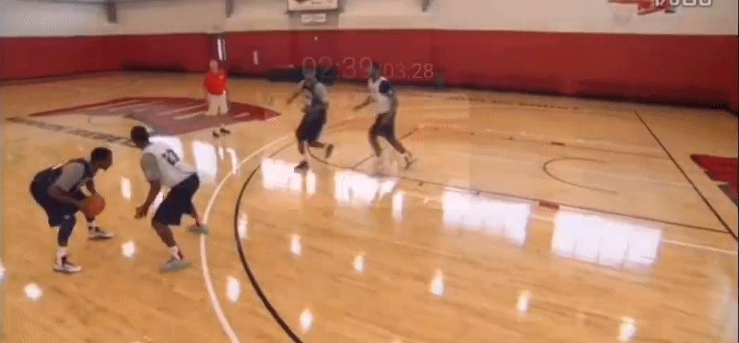 全场挡拆跑位配合教学,教学进攻