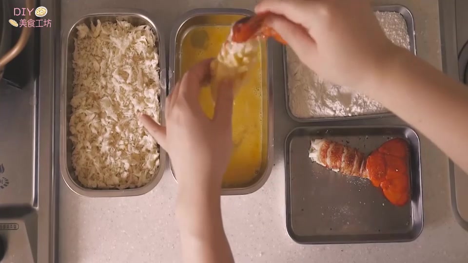 澳洲龙虾怎么做简单最好吃,澳洲龙虾简单做法教程