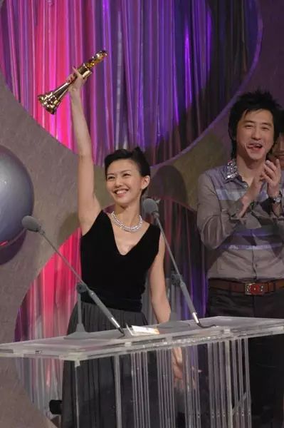 孙燕姿遇见的含义,孙燕姿向左向右