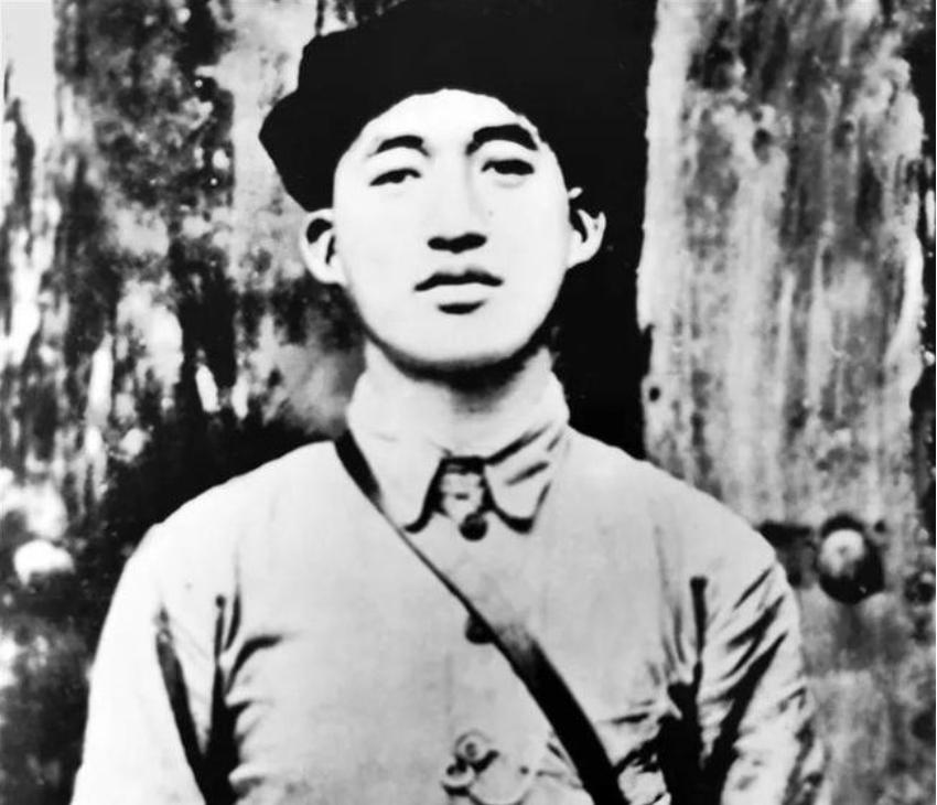 1934年，山西一货郎救下3000红军，晚年才知其中97人成了开国将军