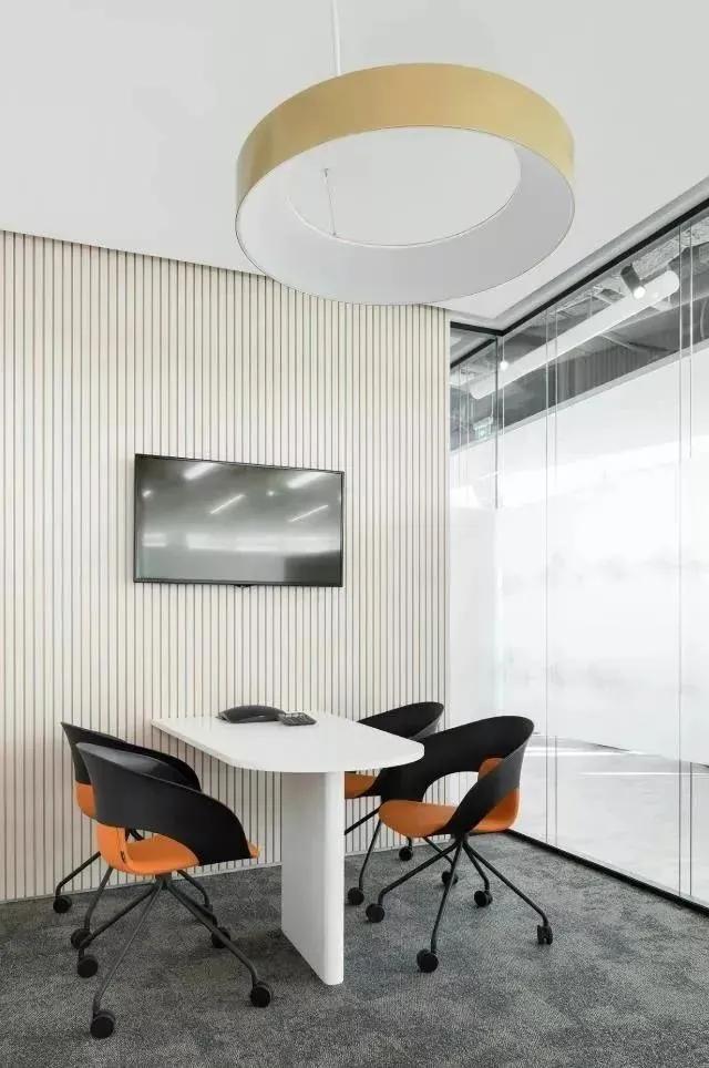 欧莱雅纽约新办公室,欧莱雅国外办公室