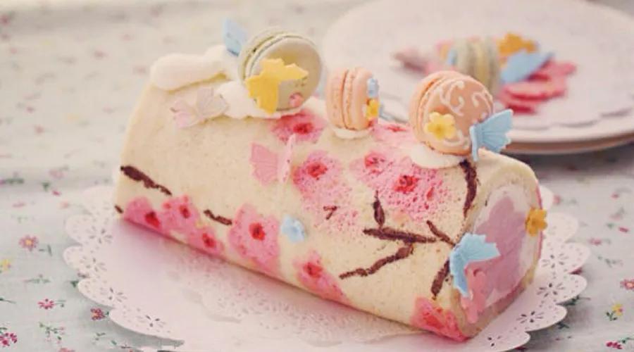 疫情期间为了赏樱花，憋坏了的日本人都想出了哪些另类方法？