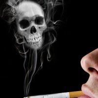 喝酒抽烟对身体到底有多大的危害,老年人抽烟的危害有多大