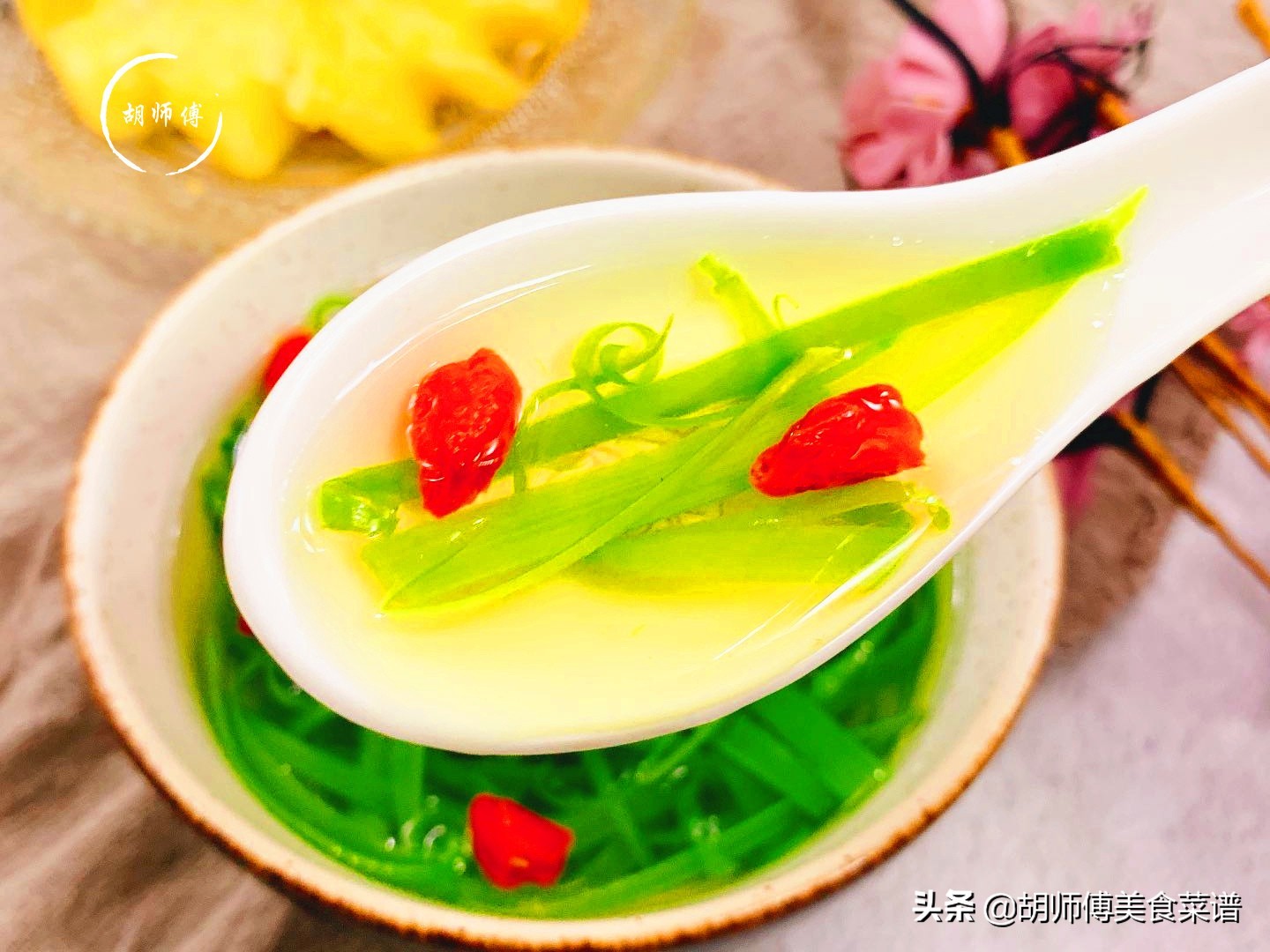 杩欑閲庤彍鍚冧簡瀵硅韩浣撳仴搴峰張钀ュ吇,杩欑閲庤彍鐓按鍠濊兘鎺掑嚭姣掔礌