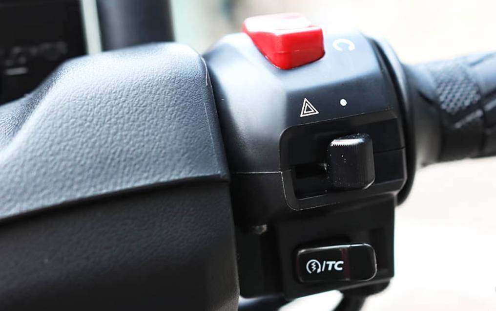 铃木burgman400平行进口摩托车,铃木burgman4002005年