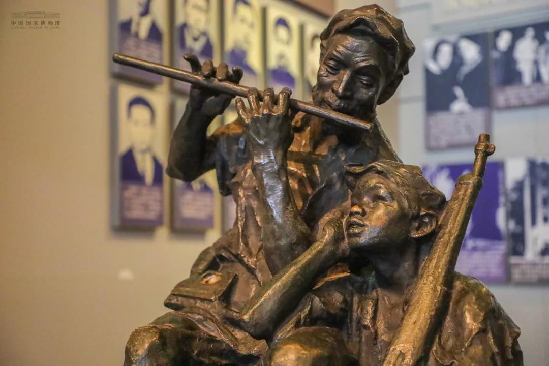 斯人已去，艰苦岁月里的笛声依旧