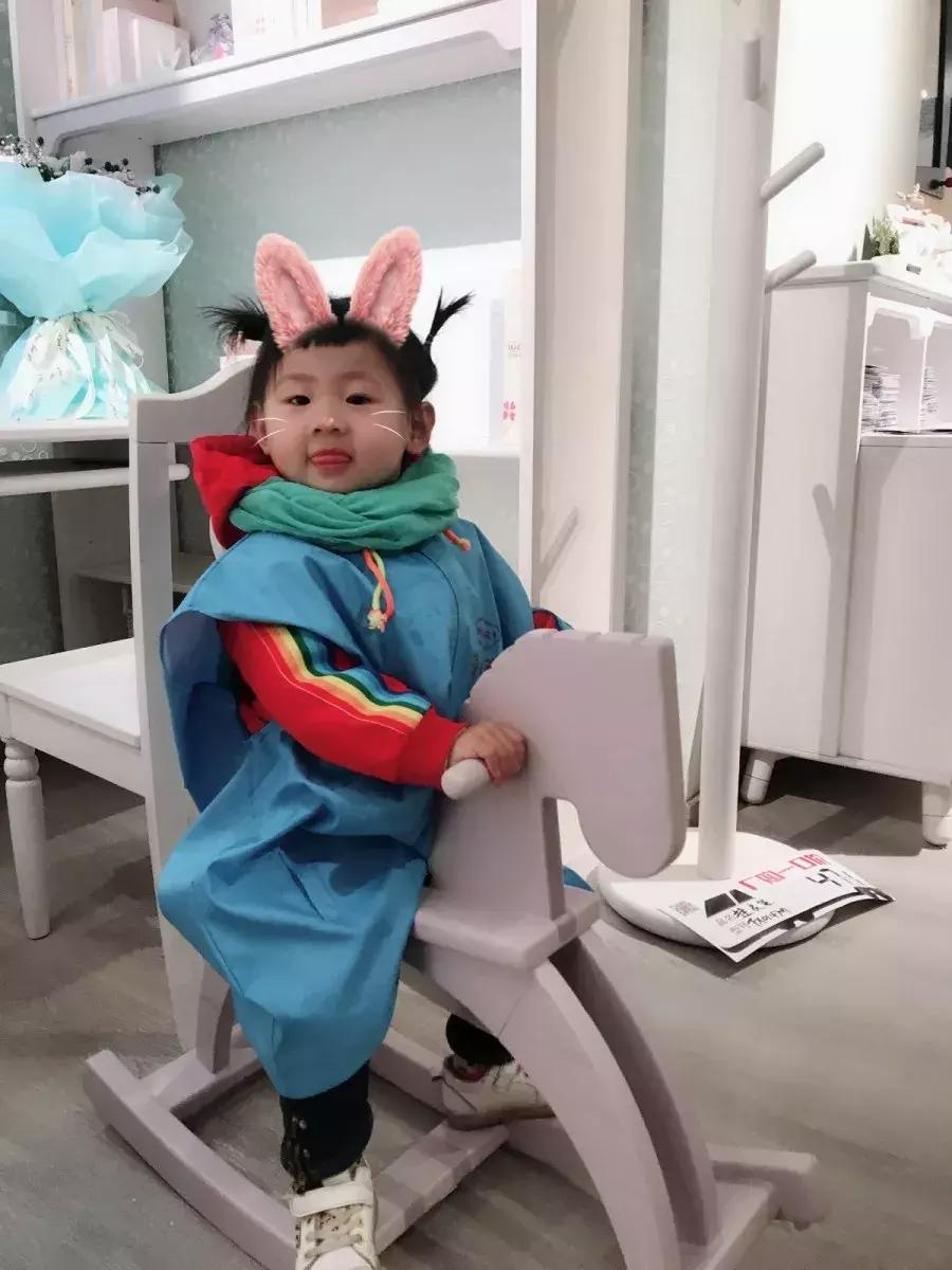 会讲故事小孩,会讲故事的孩子叫什么