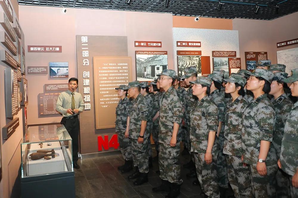 涓嶄竴鏍风殑鍔涢噺灞曠ず,涓嶄竴鏍风殑鍔涢噺寮犳澃