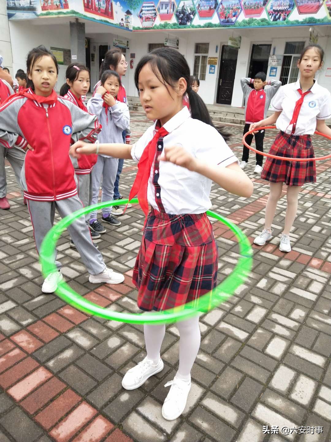 铁冲实验学校第七届运动会,铁小学校运动会开幕