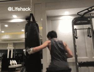 荷兰弟蜘蛛侠复联4高光时刻,蜘蛛侠荷兰弟徒手接冬兵