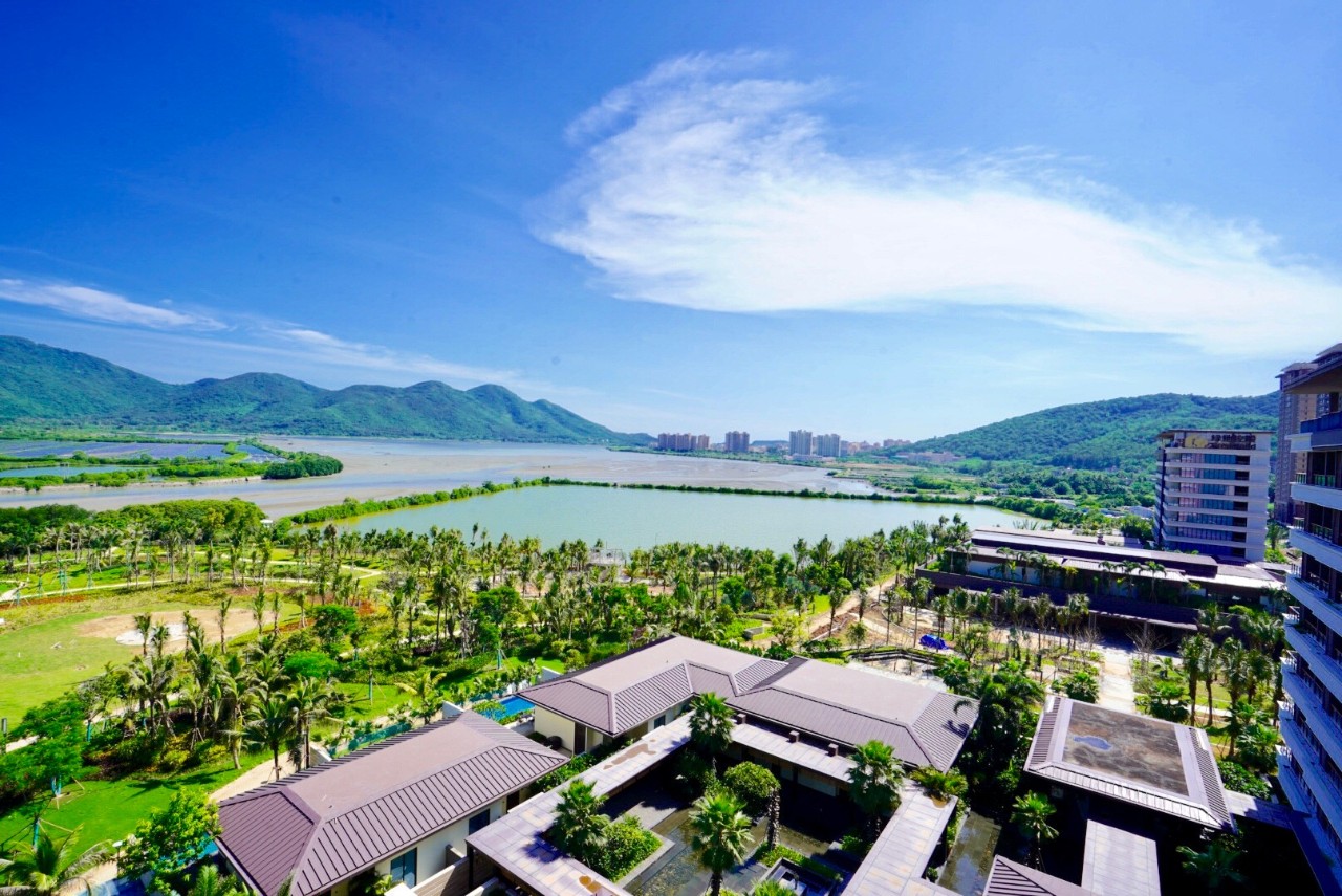 国庆三亚网红经济型酒店推荐,三亚最值得期待的度假酒店体验