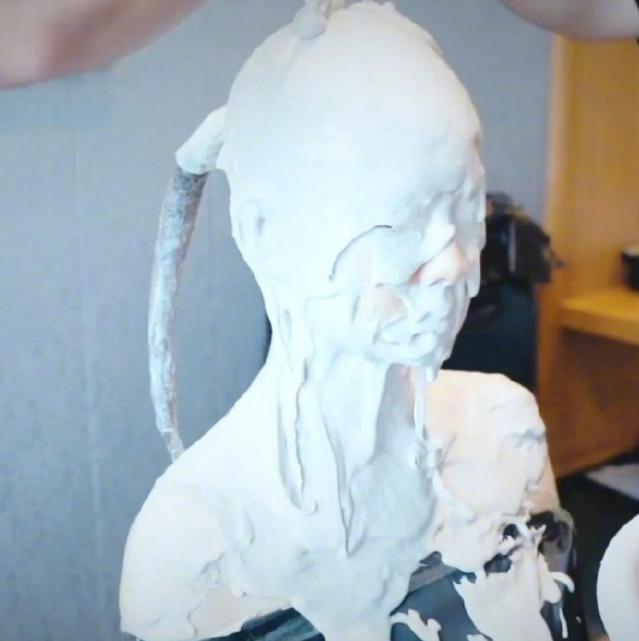 戚薇翻模,戚薇翻车造型