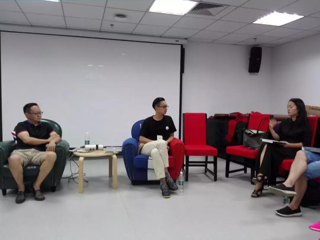 商家不回复消费者问题怎么办,加了客户微信但客户一直不回应