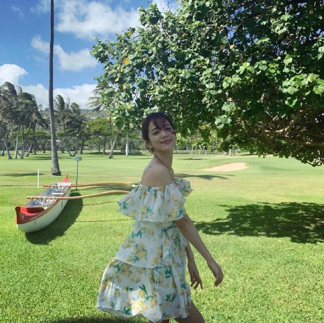 朴彩英和jennie的solo解说 (朴彩英solo能超过jennie吗)