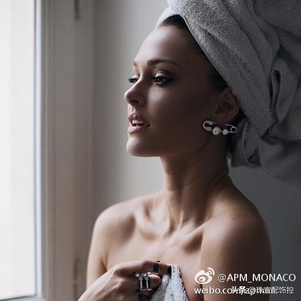 银曲别针奢侈品,心形曲别针奢侈品