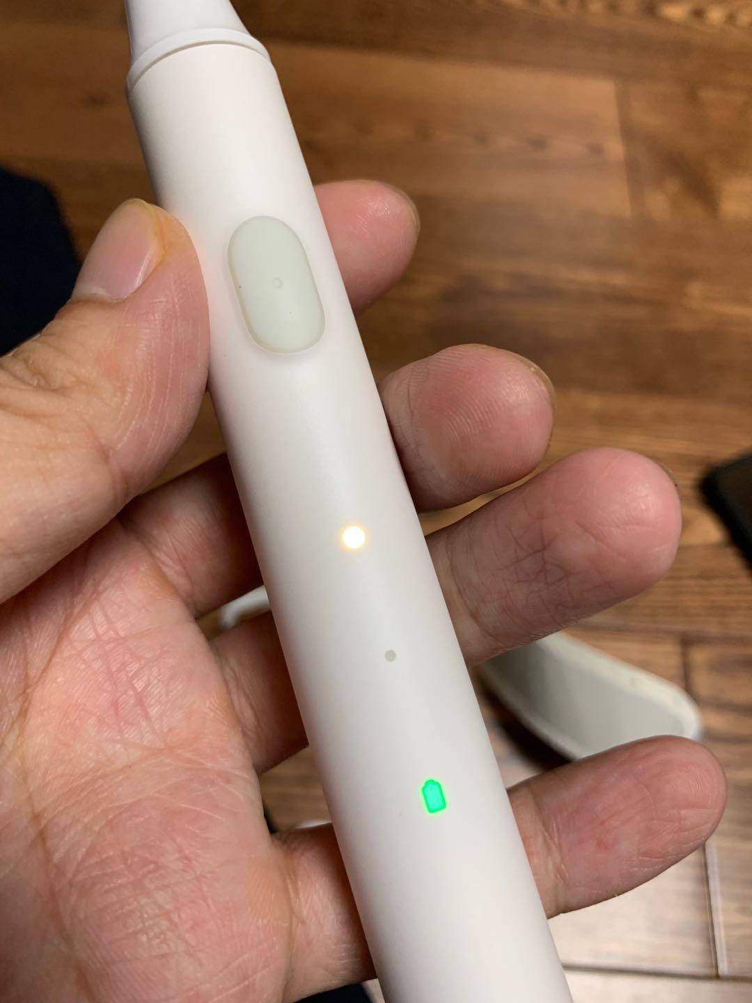 真我电动牙刷n1和小米t100,便宜点电动牙刷值得买吗