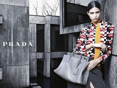 20岁女孩买奢侈品,女孩子对奢侈品最正确的看法