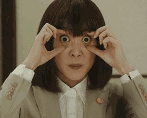 momo墨褐花生酱同款美瞳 (美瞳放大100倍后的样子)