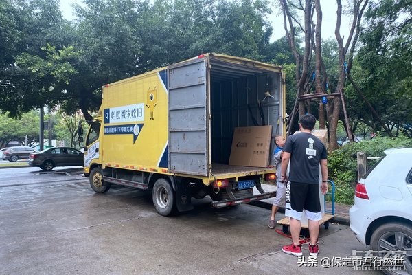 在搬家公司开车什么体验？并没那么轻松