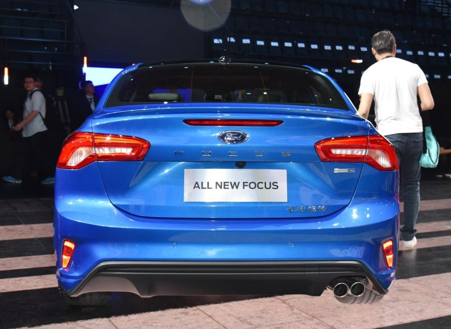 新款福克斯回归4缸,新款福克斯2023售价