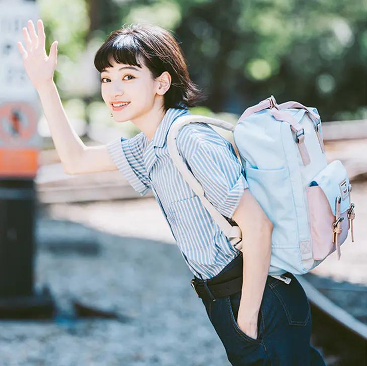 马卡龙色好看又显白,马卡龙色减龄又洋气