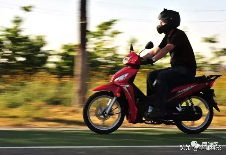 威武不同面，居家又时尚！这款“本田神车”一直随时代在进化