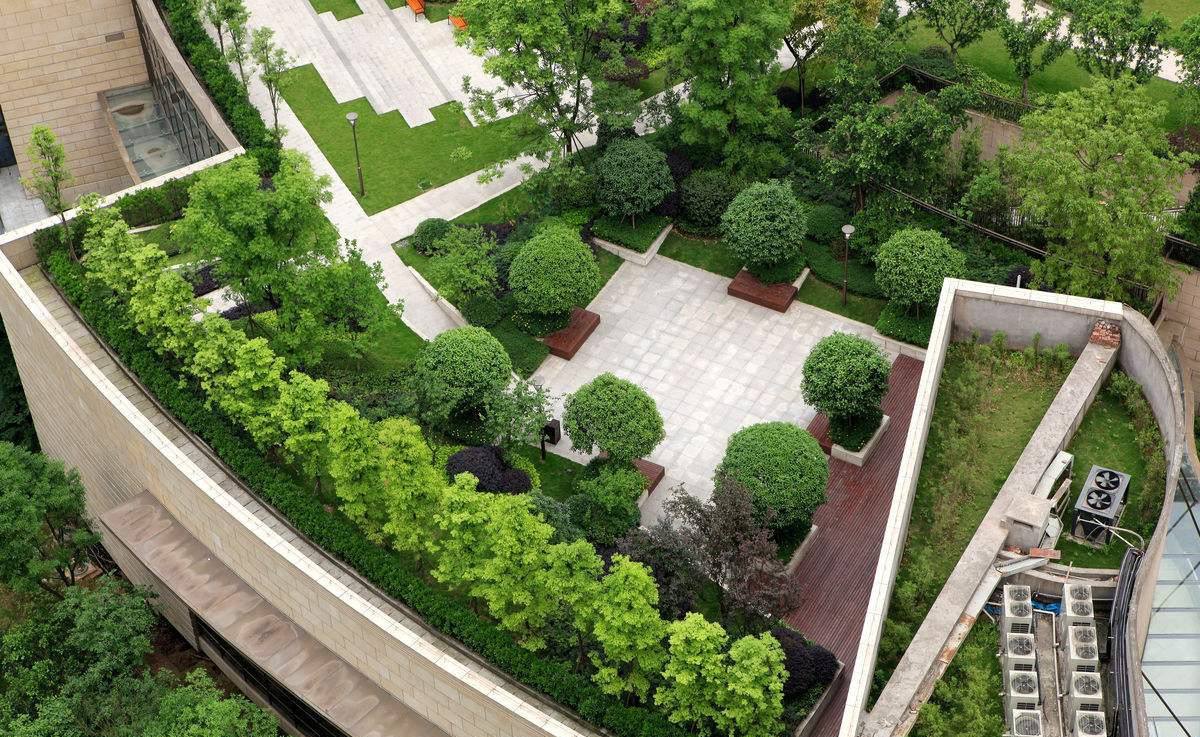 怎么缓解顶楼夏天过热的问题,买了顶楼心里老纠结咋办