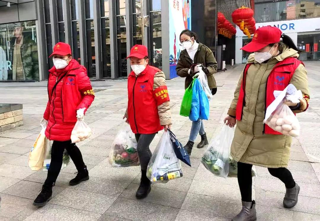 战疫前线危险依旧,全民战疫皆英雄