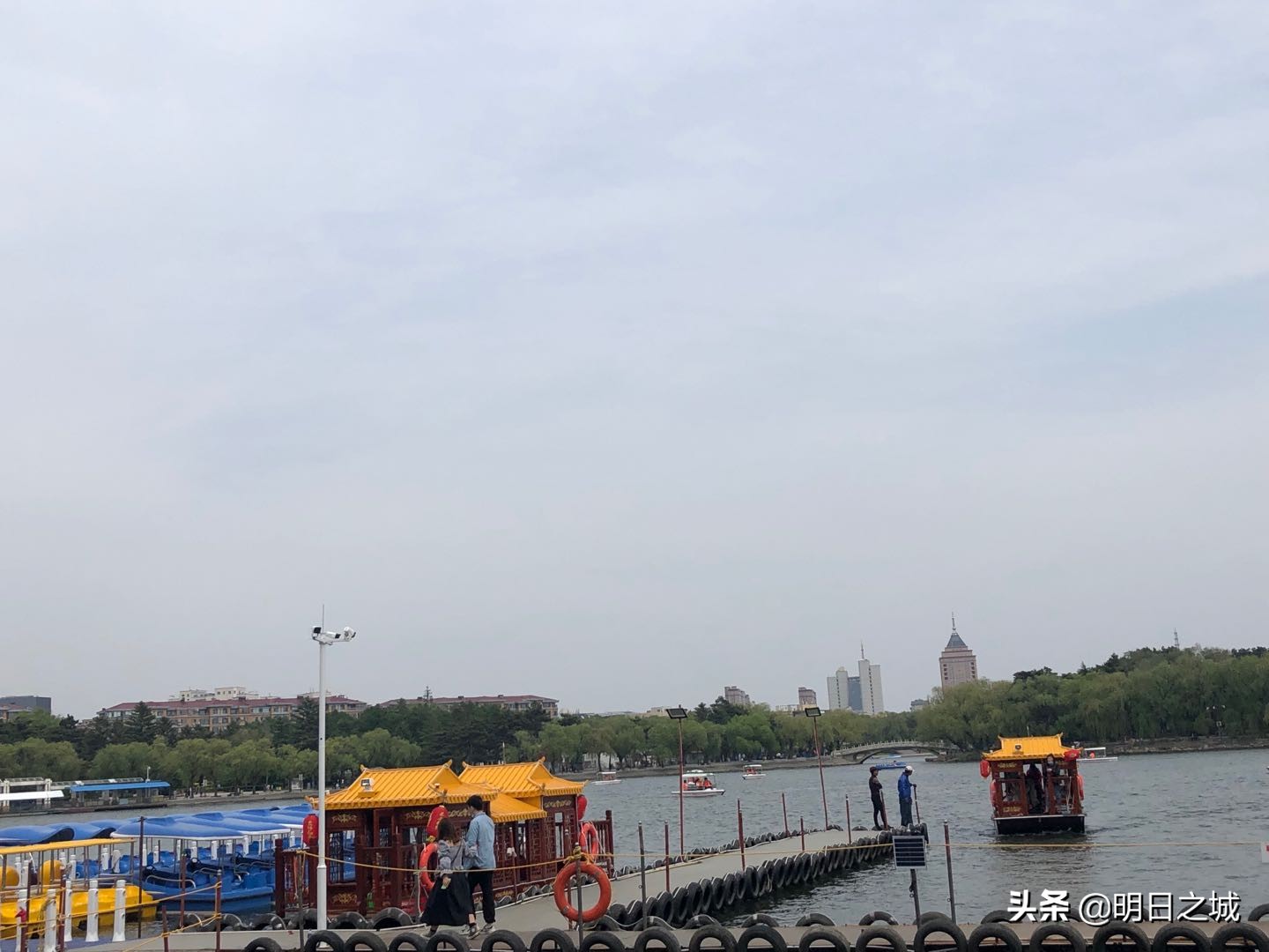 南湖游船游玩,南湖公园素颜图片