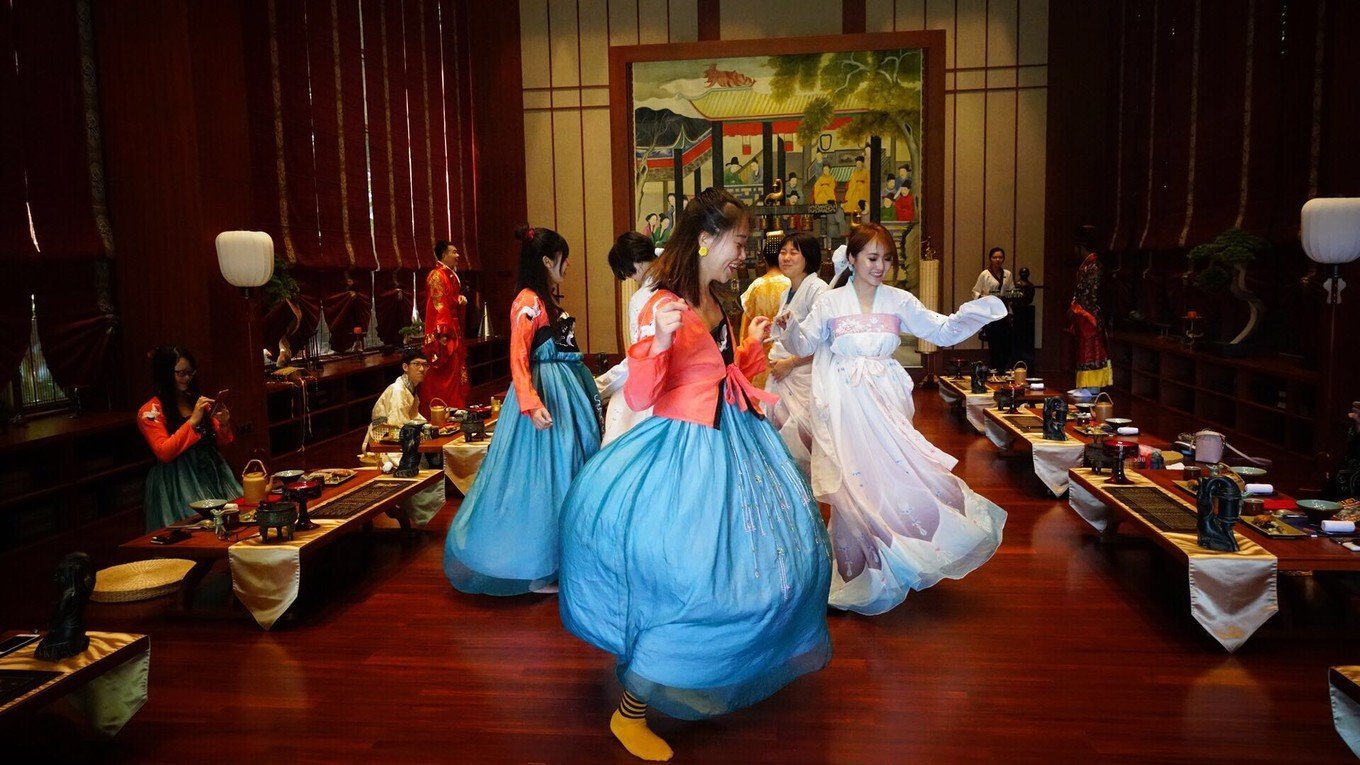 天寒地冻也有一缕阳光,寒冷的冬天寻找温暖的地方