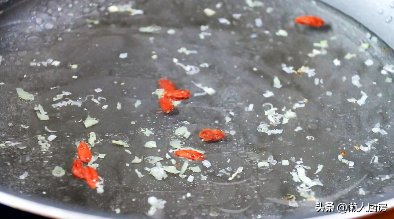 猪肝汤的做法和视频,用卤好的猪肝做菠菜猪肝汤可以吗