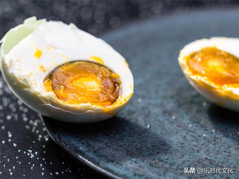 什么样的黄土可以做咸鸭蛋,咸鸭蛋怎么做起沙最快