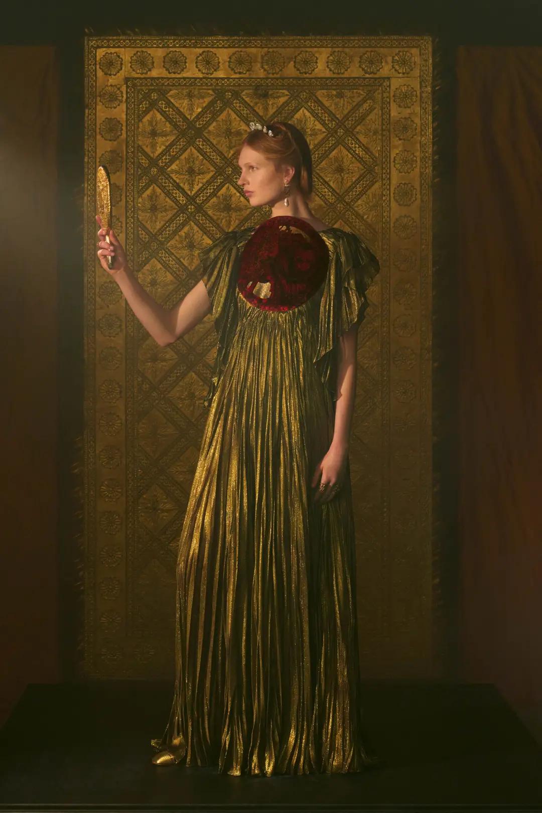 dior高定顶级贵妇,dior女装高定属于高奢吗