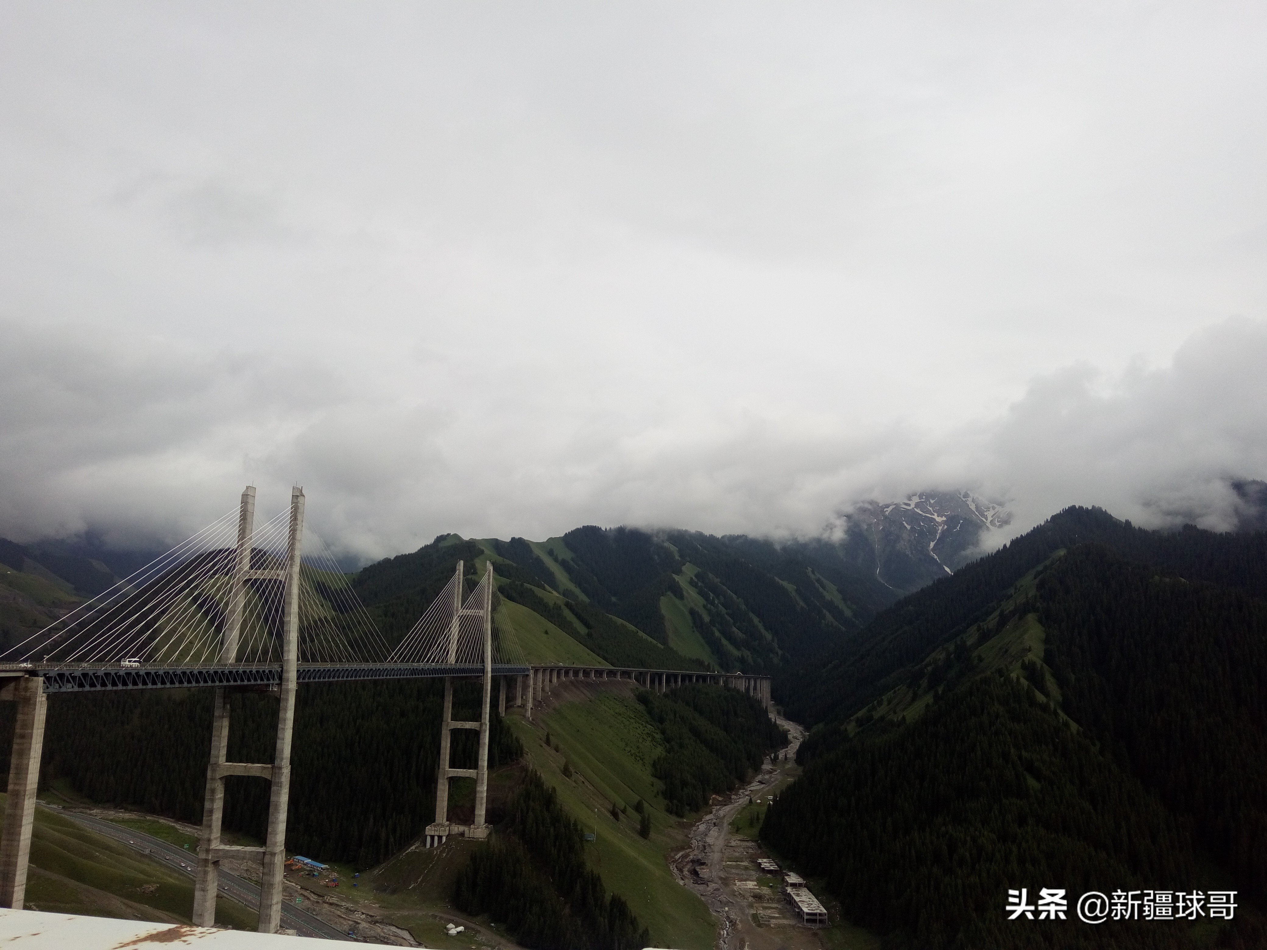 *疆新**最美的城市伊犁，随着经济水平提升，未来潜力巨大