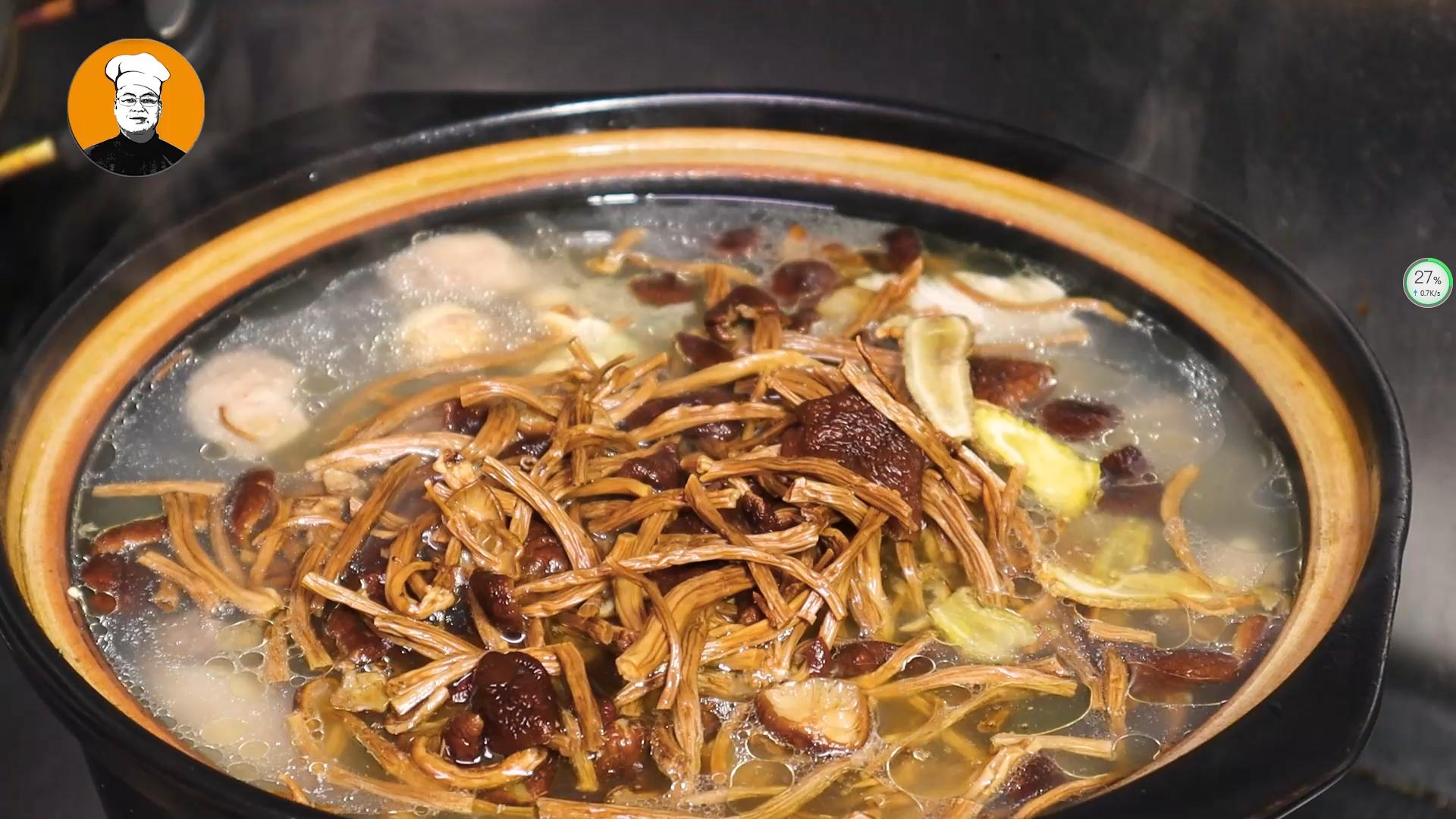 老鸭汤最鲜美的13种做法请收藏,老鸭炖汤要焯水用冷水还是热水