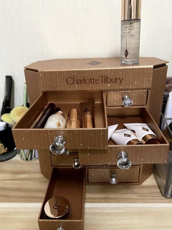 charlottetilbury官方彩妆旗舰店推荐,charlottetilbury圣诞套餐