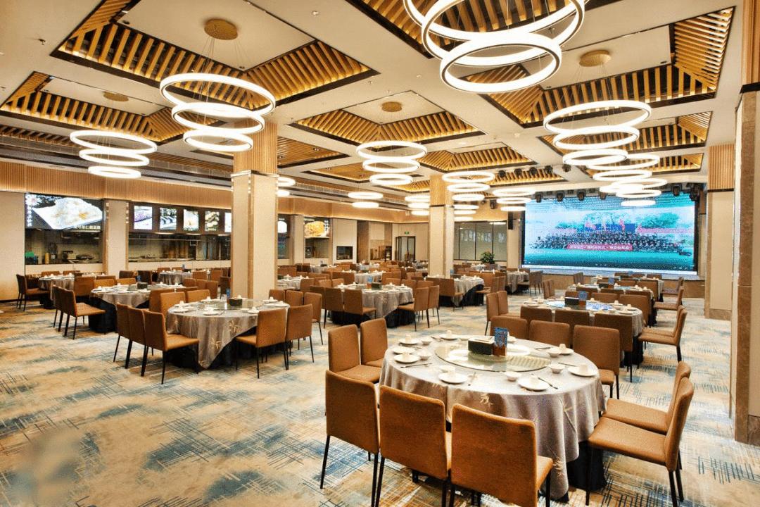 驶入厚街的「海鲜巨舰」,秋日鲜味来袭