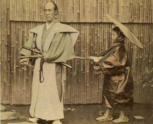 从《白痴》看坂口：他何以成为日本战后“女权主义”的助推者？