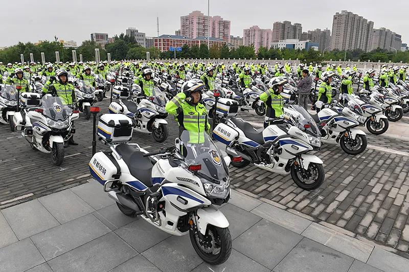 超帅登场！新一批铁骑亮相啦！