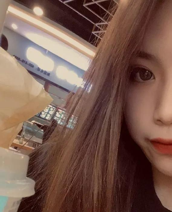 黑鼻头医生都不会告诉你的小妙招,鼻子油脂粒和黑鼻头的区别