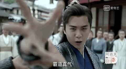 一起吃年夜饭看春晚,吃年夜饭看春晚的感受