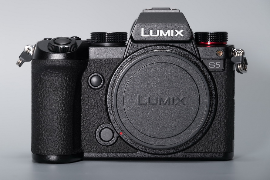 松下s5机身开箱,松下s5二代机身重量