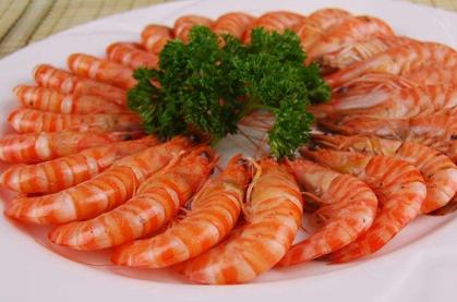 盐水基围虾,盐水基围虾的正确吃法