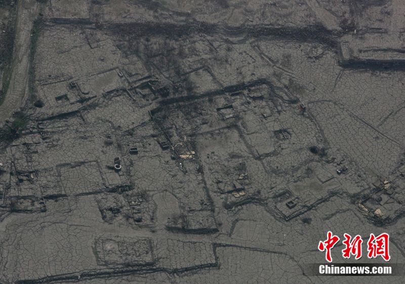 十一年前汶川跳伞,汶川十一年嫁人