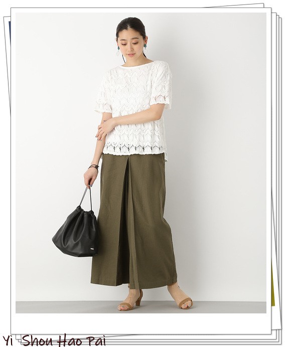 夏天绿色短袖阔腿裤套装配的凉鞋,黑色阔腿裤配绿色碎花上衣好看吗