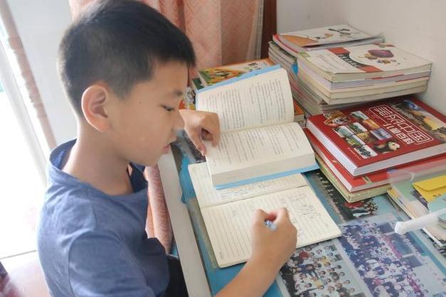 语文成绩好的学生是怎样的,语文成绩好要做到哪几点