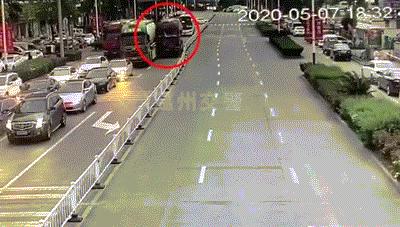 突发!无人驾驶,却撞向轿车?都是因为这件事!