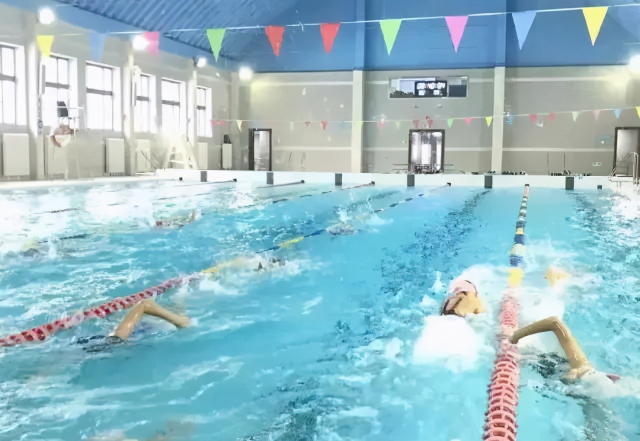 上海虹口青少儿游泳体育培训报名,上海虹口游泳学校招生