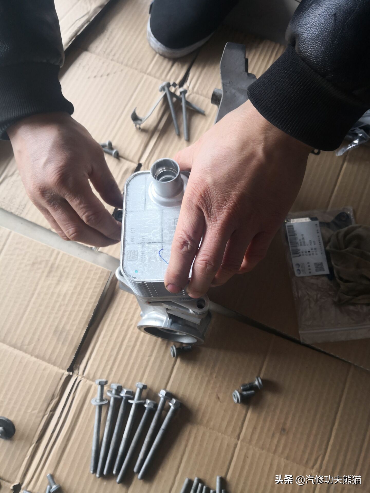 斯柯达明锐2010款2.0烧机油吗,09款斯柯达明锐1.6烧机油怎么解决