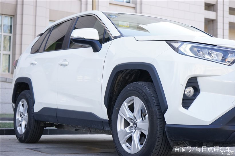 RAV4荣放的动力差吗?它的异响严重吗?车主反馈了几个小毛病